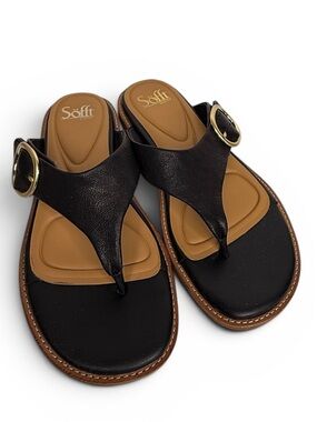 Söfft Black Leather Thong Sandals w/ Gold Buckle – Size 8.5M